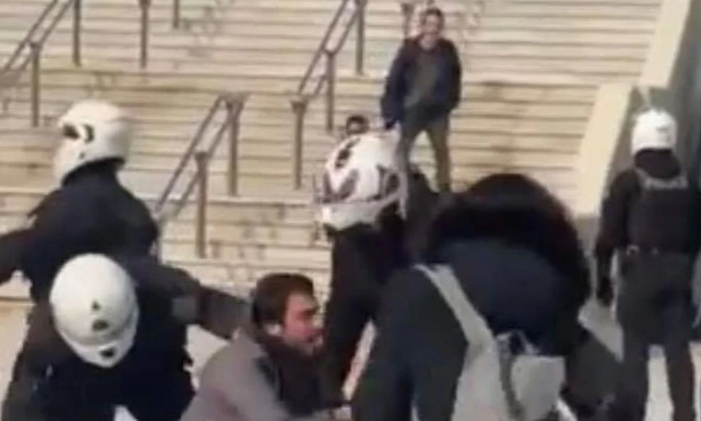 «Ξέφυγε» ο Μπαλάσκας για Νέα Σμύρνη: Αστυνομικοί πήγαν στο νοσοκομείο και όχι πολίτες (βίντεο)